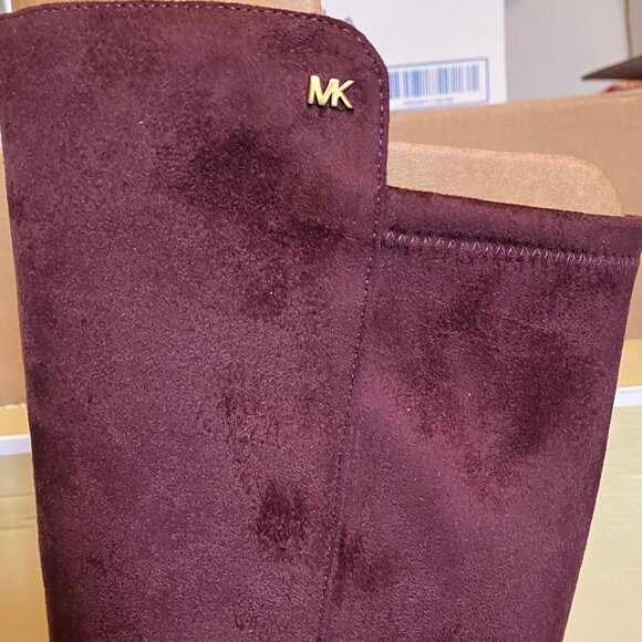 NIB Michael Kors Bromley Stretch Suede Over the Knee Boots Size: 5.5 - Picture 3 of 7